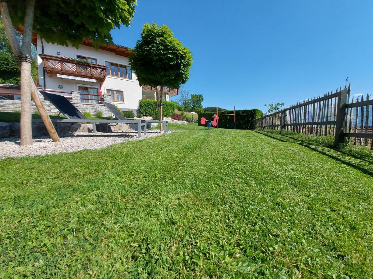 Landhaus Armstorfer Apartment Puch bei Hallein Exterior photo